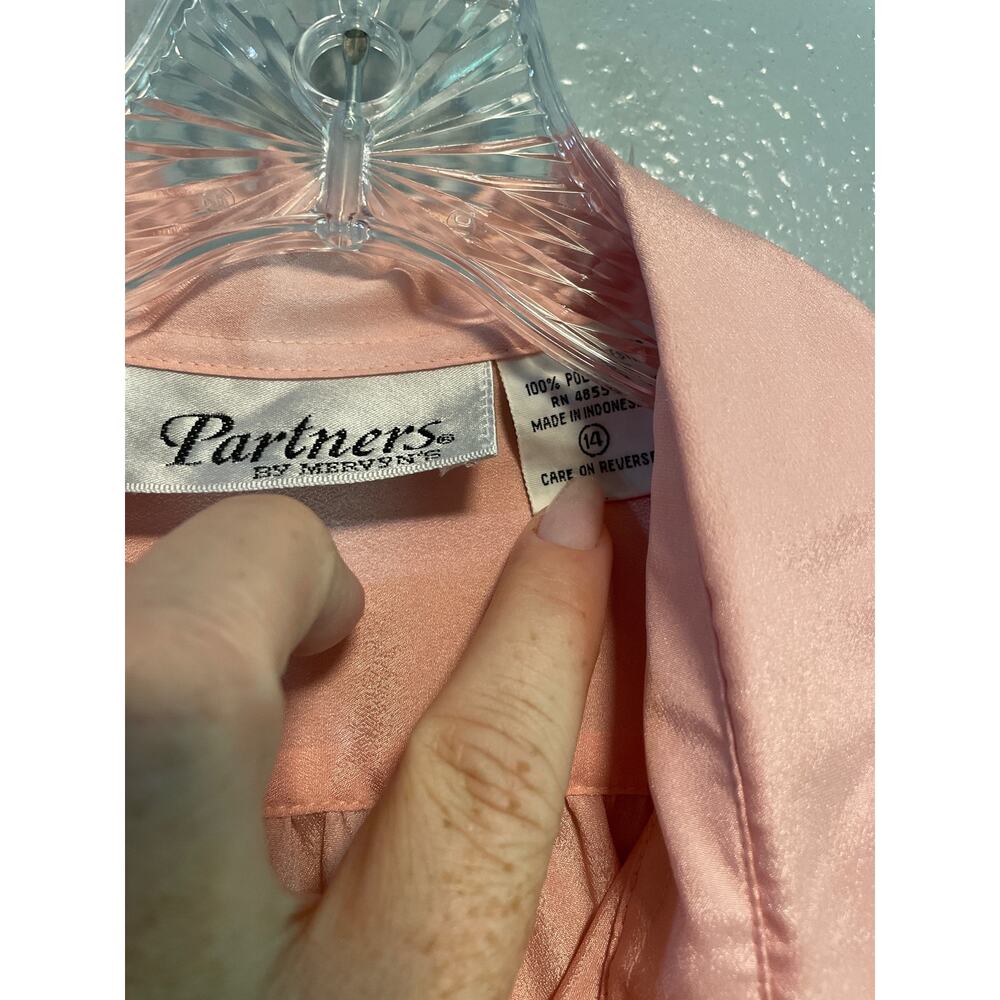 Vintage Pale Pink Silky Button Down Blouse Size 14 - Picture 3 of 8